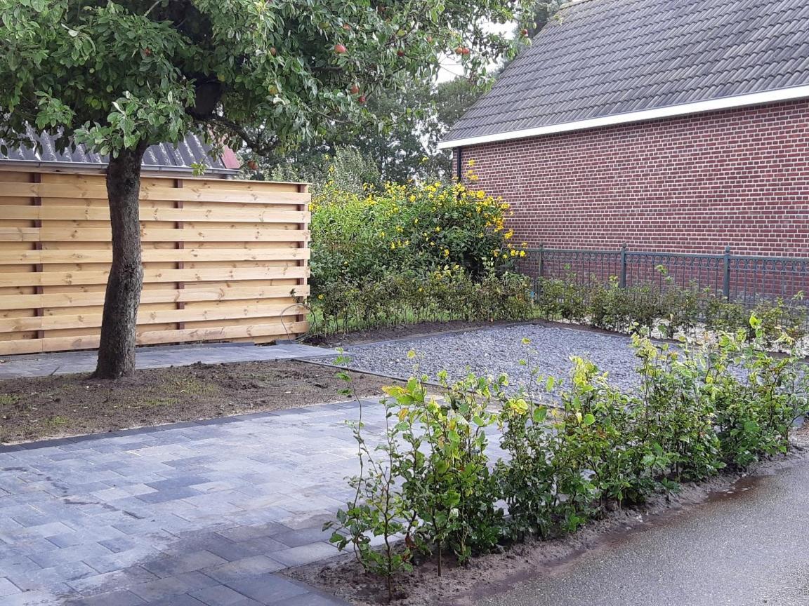 Waddenfestijn Villa Paesens Exterior photo